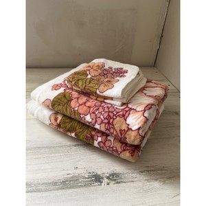 Fieldcrest pink cream towel set vintage